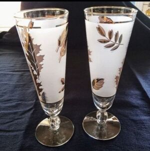 2 VTG Libby Gold Leaf Foliage Frosted Clear Pedestal Pilsner Champagne MCM 60s